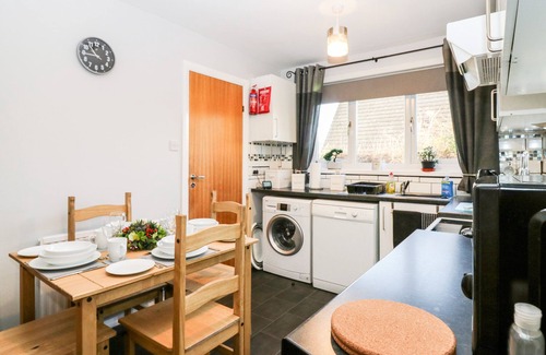 Torphins Cottage | 10 ANNESLEY PARK, family friendly, with a garden in Torphins