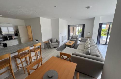 Whitby Apartment | 10 Argyle Court
