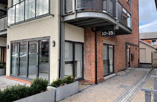 Whitby Apartment | 10 Argyle Court
