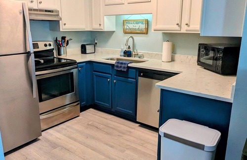 Orange Beach Condo | 10% Back to School Special- 2BR 2BA Beachfront