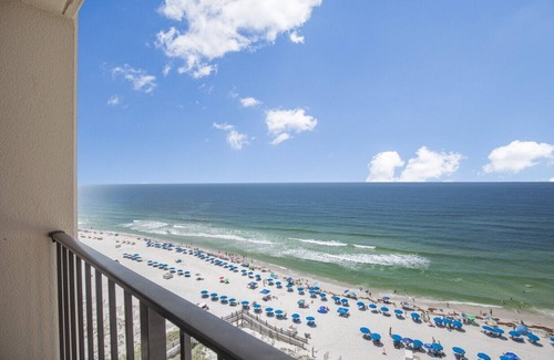 Orange Beach Condo | 10% Back to School Special- 2BR 2BA Beachfront