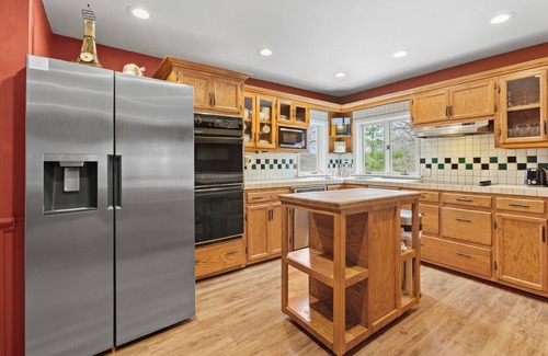 Table Rock House | 10% discount Summer dates ! Branson 4,000 Sq Ft Home with Lake View & Hot Tub