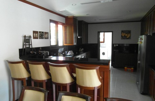 Cherngtalay Villa | 10*Family Exotic 4-bedroom Luxury Villa in BangTao with Best Home Made Thai Food