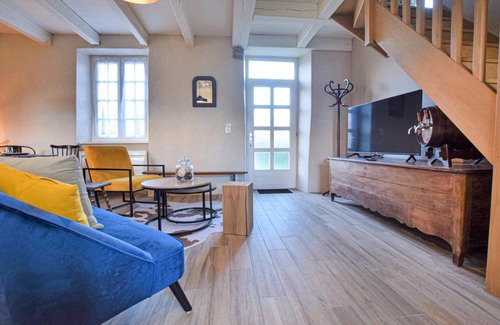 Saint-Brice-de-Landelles House | 105 m² Maisonette ∙ 3 bedrooms ∙ 7 guests