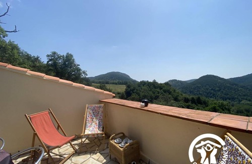 Saint-Laurent-de-Cerdans House | 100 m² Gîte ∙ 3 bedrooms ∙ 6 guests