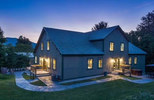 North Conway House | 10 Locust Lane North Conway