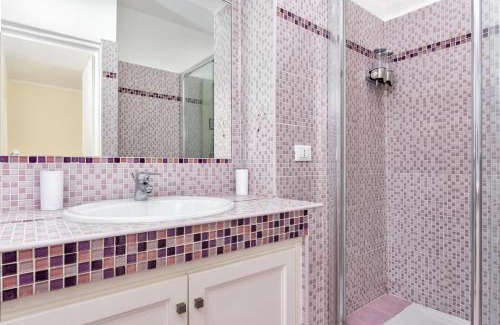 Moncalieri Apartment | [10 min Torino] Moderna Casa Due Piani con Cortile