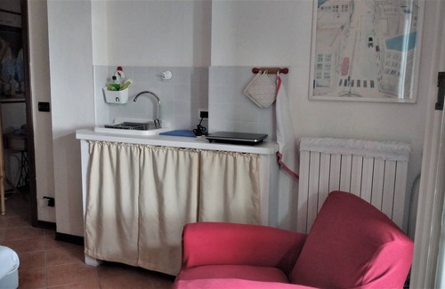 Pecetto Torinese House | 10 minutes from Turin, independent entrance.