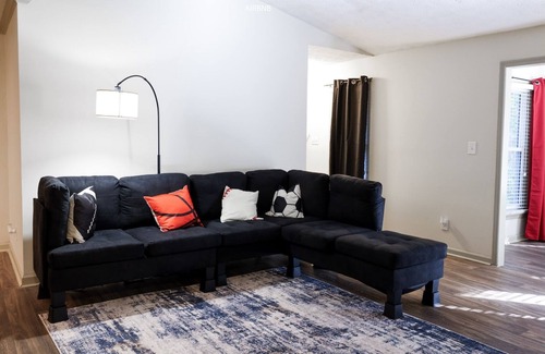 Cumberland Apartment | 10 minutes from Brave’s Stadium and the mall! Spacious sports themed apartment