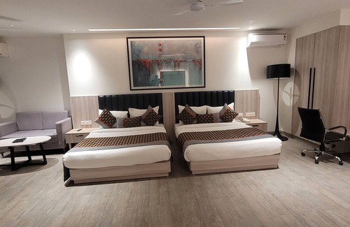 New Delhi Hotel | 10 minutes to the IGI Delhi Airport we have 24 luxurious rooms of 4 star hotel