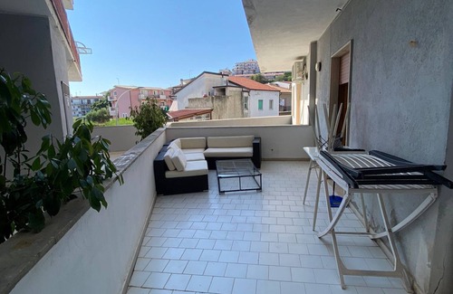 Scalea Apartment | 10 Minutes Walk To The Sea! Light And Cozy Apartment With The XL Terrace