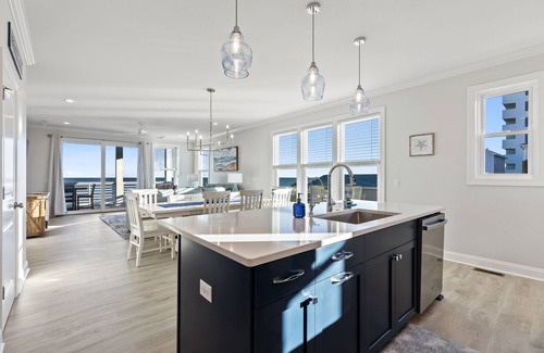 Wilmington Beach Condo | 10% off weekly rates, almost new oceanfront 4 bedroom, 3 bathrooms, one level