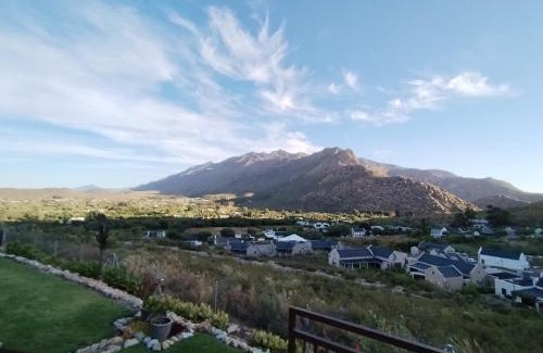 Montagu Apartment | 10 on Waboom