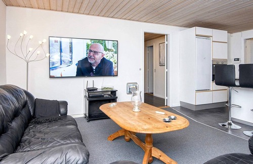 Fjellerup House | 10 person holiday home in Glesborg-By Traum
