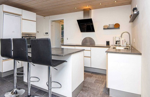 Fjellerup House | 10 person holiday home in Glesborg-By Traum