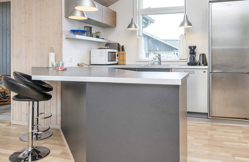 Vrist Strand House | 10 person holiday home in Harboøre-By Traum