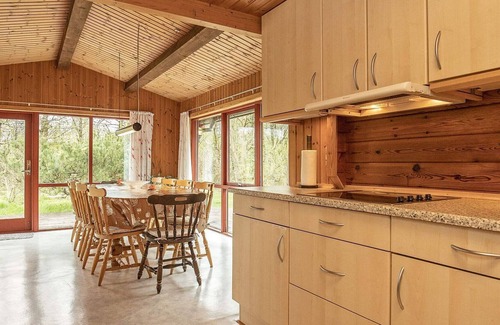 Nøreng House | 10 person holiday home in Roslev