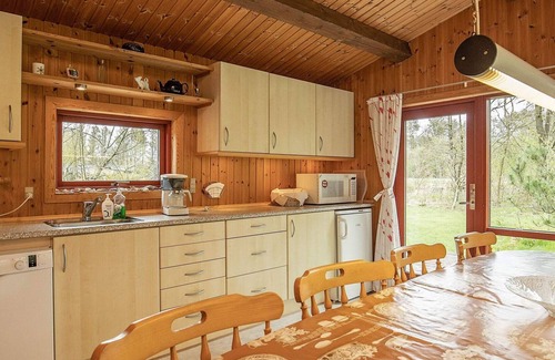 Nøreng House | 10 person holiday home in Roslev