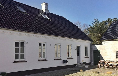 Ho House | 10 person holiday home in Oksbøl
