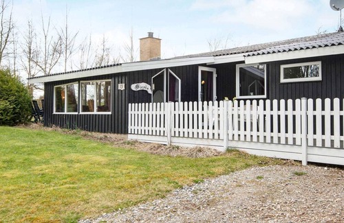 Ronde House | 10 person holiday home in Rønde
