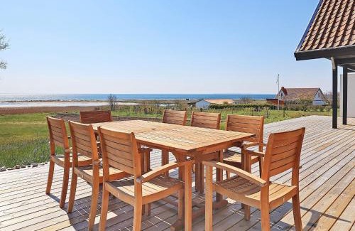 Assens House | 10 person holiday home in Assens-By Traum