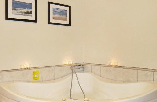 Vrist Strand House | 10 person holiday home in Harboøre-By Traum