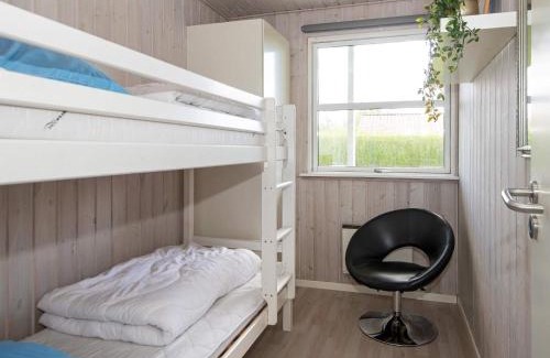 Pøt Strandby House | 10 person holiday home in Juelsminde-By Traum