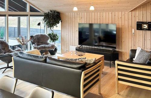 Hvorup Klit House | 10 person holiday home in Løkken-By Traum