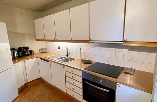 Sveio House | 10 person holiday home in Auklandshamn