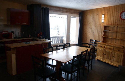 Laveissiere Apartment | 10-room apartment at the foot of the slopes, resort center