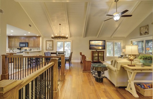 Sea Pines House | 10 Surf Scoter - 5th Row Beach House