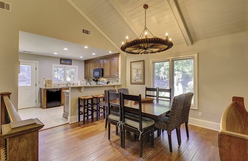 Sea Pines House | 10 Surf Scoter - 5th Row Beach House