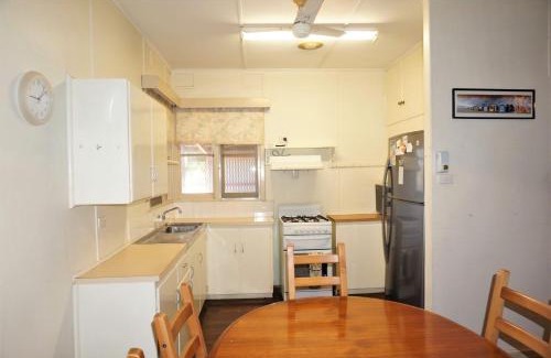 Exmouth House | 10 Tautog Street