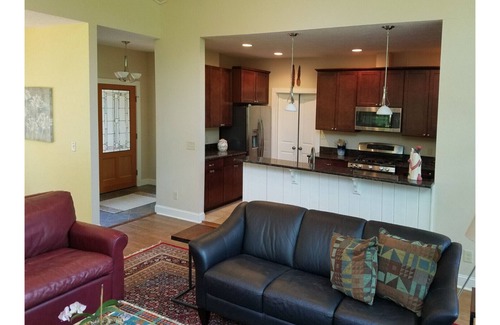 Asheville House | 10% Weekly discount! Luxury in the Woods - just 6 miles from downtown Asheville