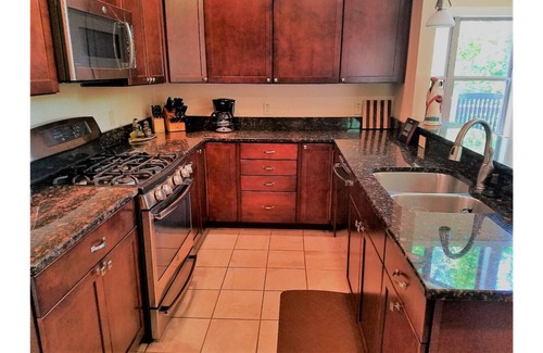 Asheville House | 10% Weekly discount! Luxury in the Woods - just 6 miles from downtown Asheville
