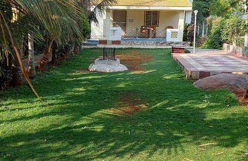Yelagiri Villa | 100 m² Villa ∙ 2 bedrooms ∙ 8 guests
