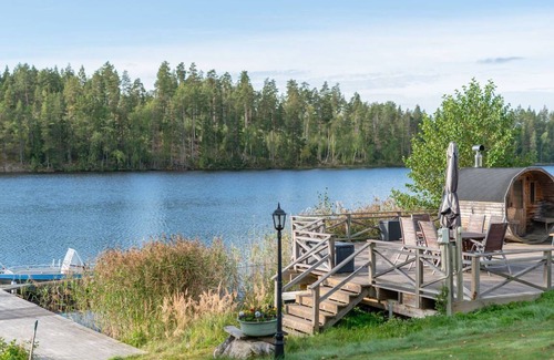Katrineholm Other | 100 m² Accommodation ∙ 4 bedrooms ∙ 8 guests