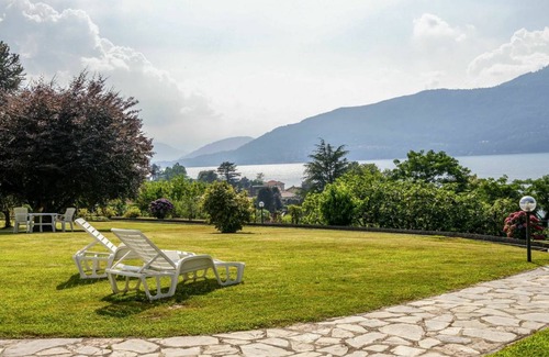 Porto Valtravaglia Apartment | 100 m² Apartment ∙ 2 bedrooms ∙ 5 guests
