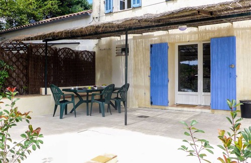 Cavalaire-sur-Mer Other | 100 m² Accommodation ∙ 4 bedrooms ∙ 6 guests