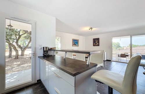 La Cadiere-d'Azur Apartment | 100 m² Apartment ∙ 3 bedrooms ∙ 6 guests