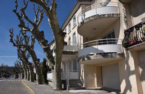 Tain-l'Hermitage Apartment | 100 m² Apartment ∙ 3 bedrooms ∙ 6 guests