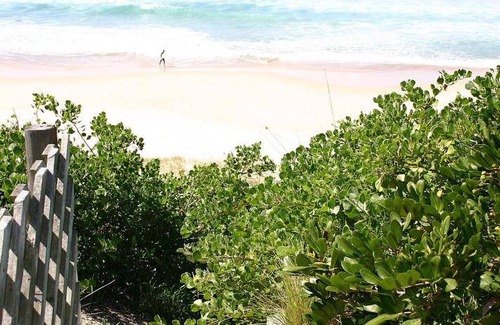 Boomerang Beach Apartment | 100 m² Apartment ∙ 2 bedrooms ∙ 6 guests