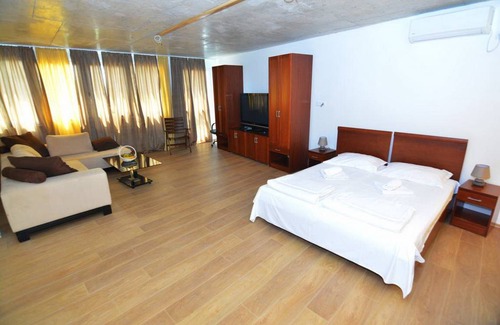 Velji Vinogradi Apartment | 100 m² Apartment ∙ 1 bedroom ∙ 5 guests