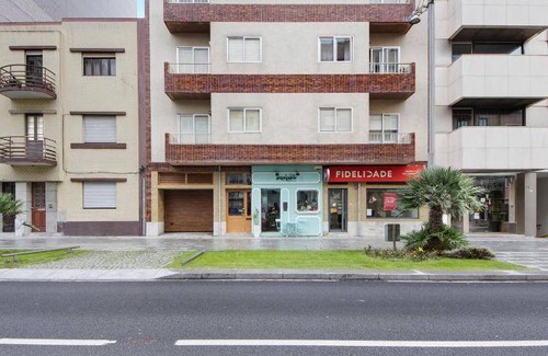 Povoa De Varzim Apartment | 100 m² Apartment ∙ 3 bedrooms ∙ 8 guests