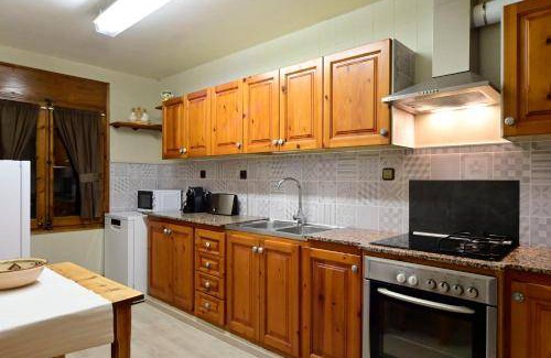 Esterri D'Aneu Apartment | 100 m² Apartment ∙ 3 bedrooms ∙ 6 guests