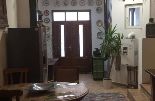Medias Apartment | 100 m² Apartment ∙ 2 bedrooms ∙ 4 guests