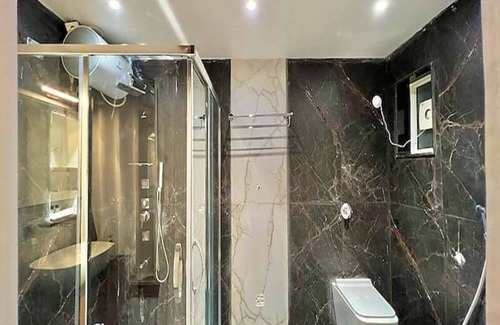 Deoghar Apartment | 100 m² Apartment ∙ 1 bedroom ∙ 4 guests