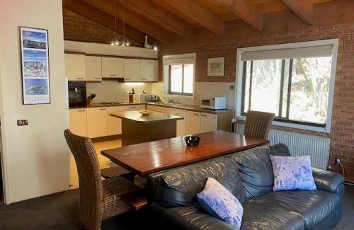 Falls Creek Apartment | 100 m² Apartment ∙ 2 bedrooms ∙ 7 guests
