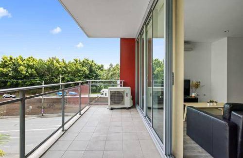 Strathfield Apartment | 100 m² Apartment ∙ 2 bedrooms ∙ 6 guests