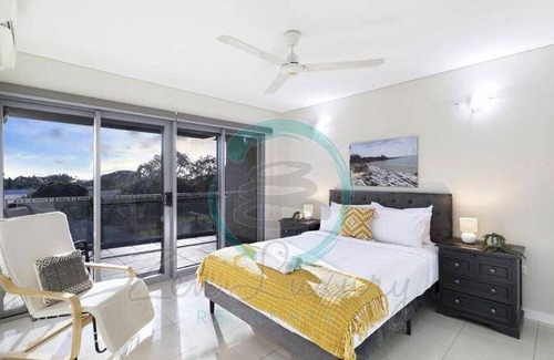 Stuart Park Apartment | 100 m² Apartment ∙ 3 bedrooms ∙ 6 guests